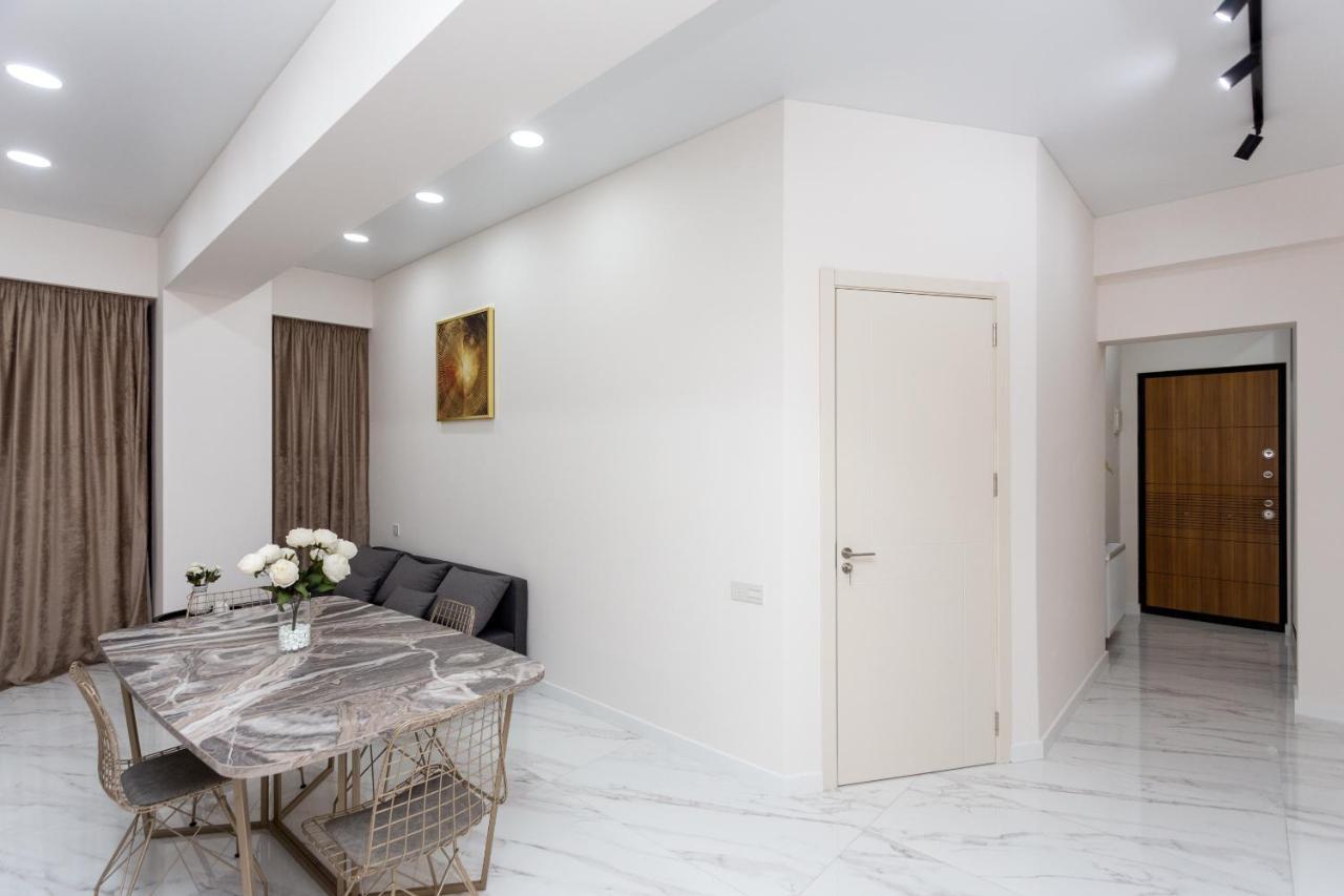 New Saburtalo Apartment Tbilisi Exterior photo